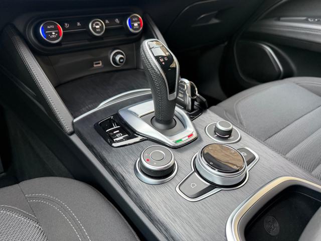 ALFA ROMEO Stelvio usata, con Servosterzo