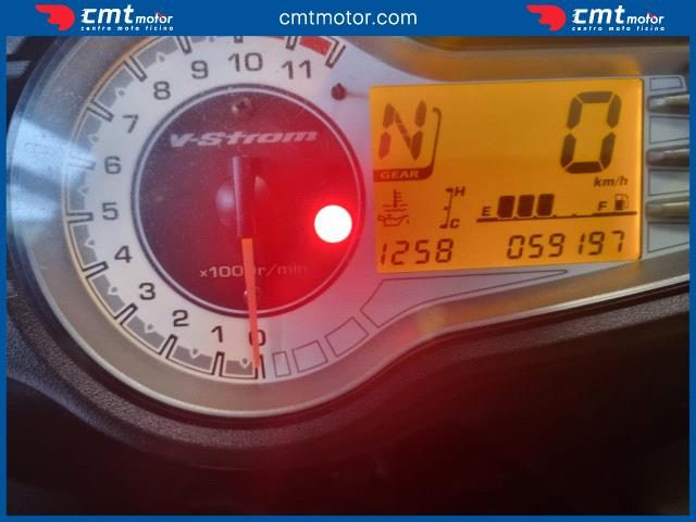 SUZUKI V-Strom 650 usata 4