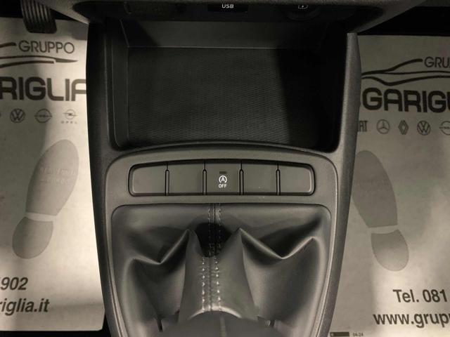 HYUNDAI i10 usata, con Sedile posteriore sdoppiato