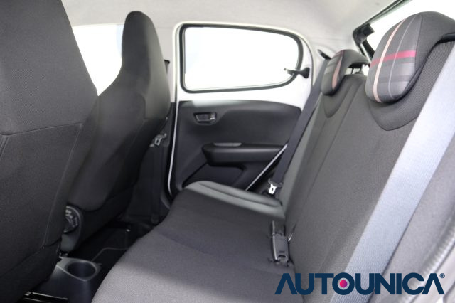 PEUGEOT 108 usata 32
