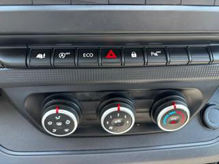 RENAULT Trafic usata 26