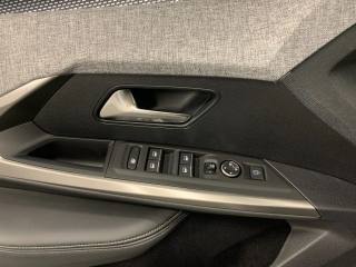 PEUGEOT 3008 usata, con Controllo elettronico della corsia