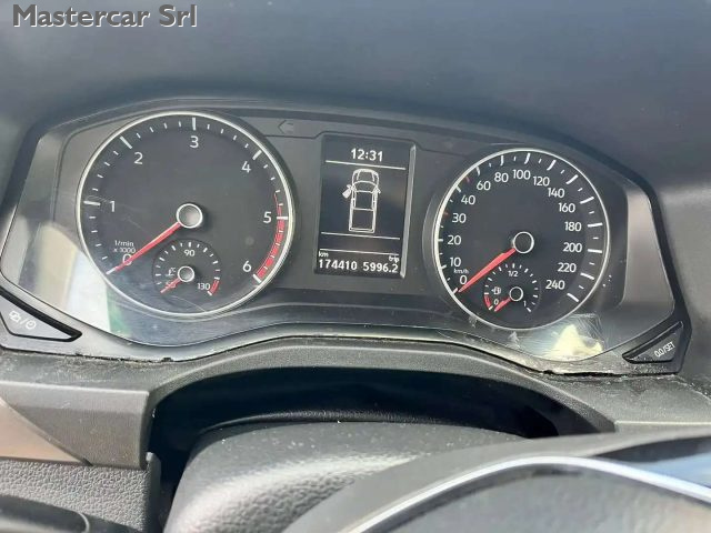 VOLKSWAGEN Amarok usata, con Cruise Control