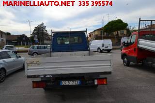 IVECO Daily usata 4