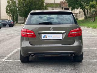 MERCEDES-BENZ B 200 usata, con Cerchi in lega