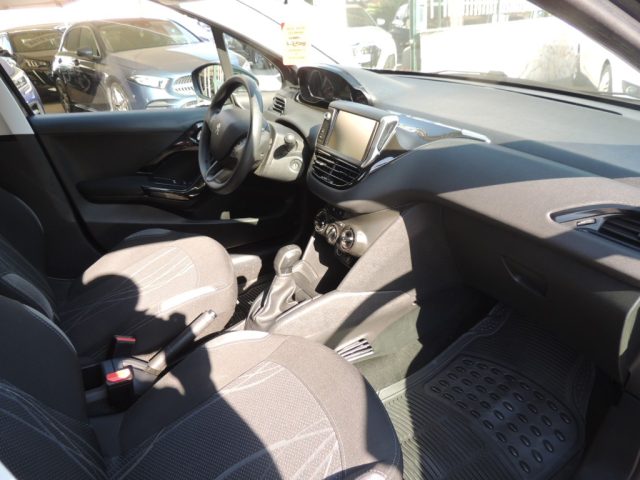 PEUGEOT 208 usata, con Chiusura centralizzata
