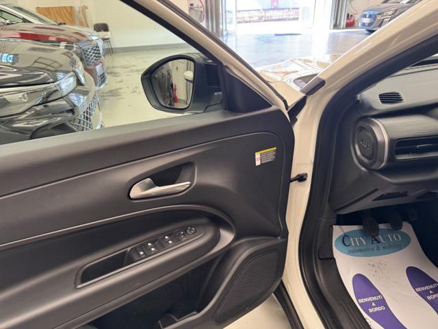 JEEP Avenger usata, con Autoradio