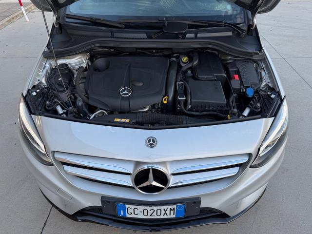MERCEDES-BENZ B 200 usata, con Volante multifunzione