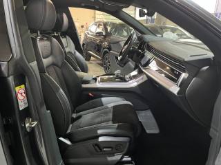 AUDI Q8 usata, con Tettuccio apribile