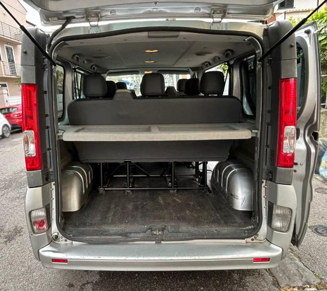 RENAULT Trafic usata 24