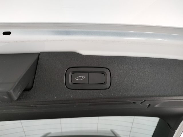 VOLVO V60 usata, con USB