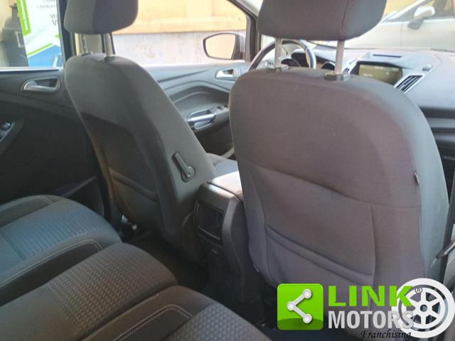 FORD C-Max usata, con Specchietto retrovisore con funzione antiabbagliamento