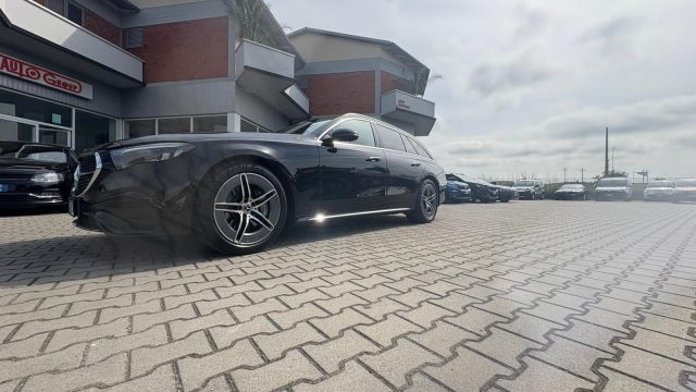 MERCEDES-BENZ E 220 usata, con Bluetooth