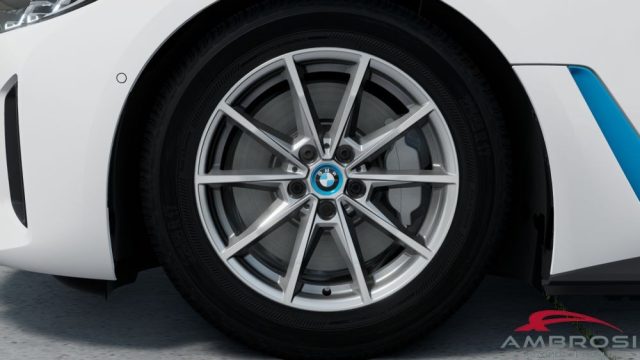BMW i4 usata 6