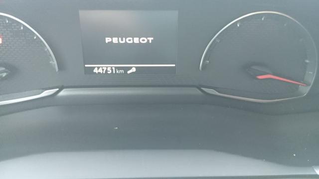 PEUGEOT 2008 usata, con Climatizzatore