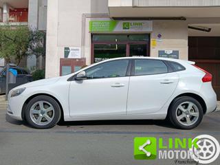 VOLVO V40 usata, con USB