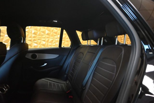 MERCEDES-BENZ GLC 220 usata 46