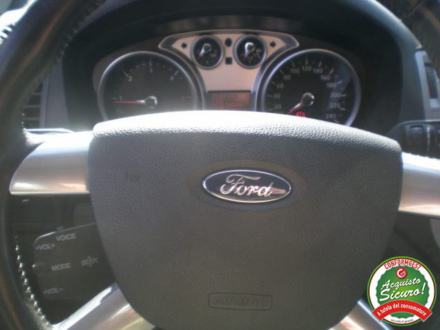 FORD Kuga usata 19