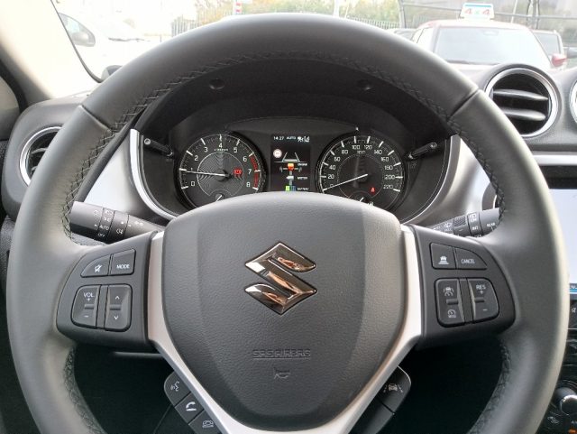 SUZUKI Vitara usata, con Boardcomputer