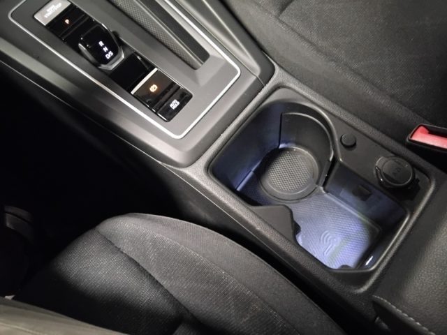 VOLKSWAGEN Golf usata 32