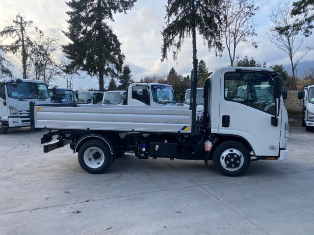 ISUZU M27 usata, con Chiusura centralizzata