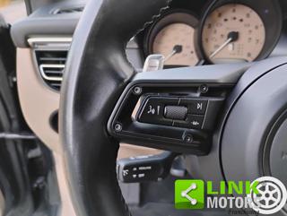 PORSCHE Macan usata, con Sensori di parcheggio posteriori