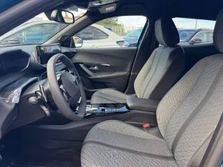 PEUGEOT 2008 usata, con Climatizzatore