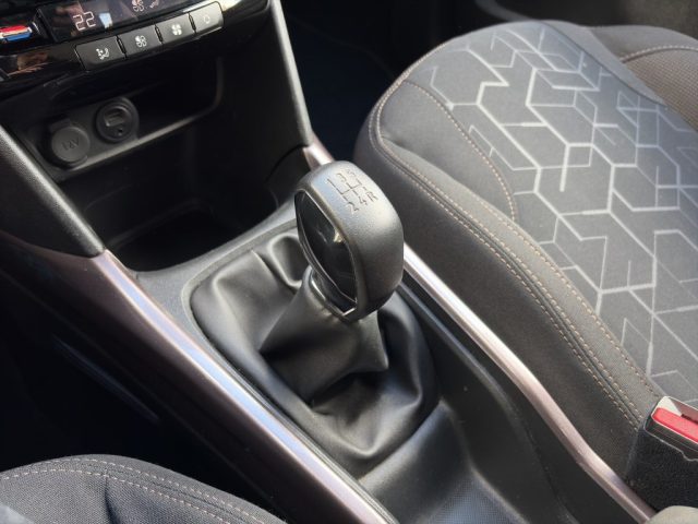 PEUGEOT 2008 usata, con Sensori di parcheggio posteriori