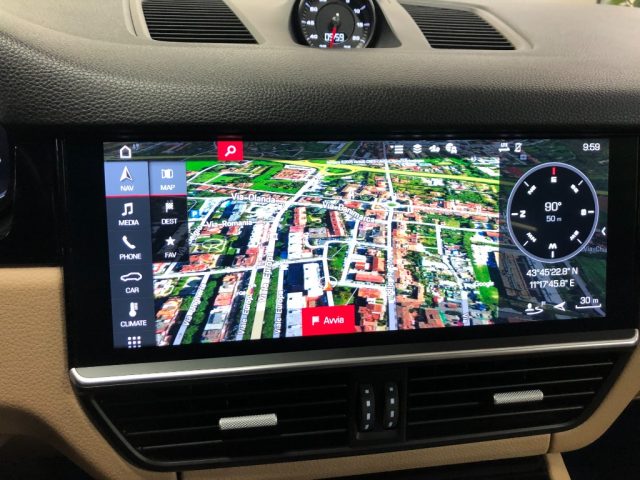 PORSCHE Cayenne usata, con Bracciolo