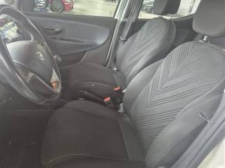 LANCIA Ypsilon usata, con ESP