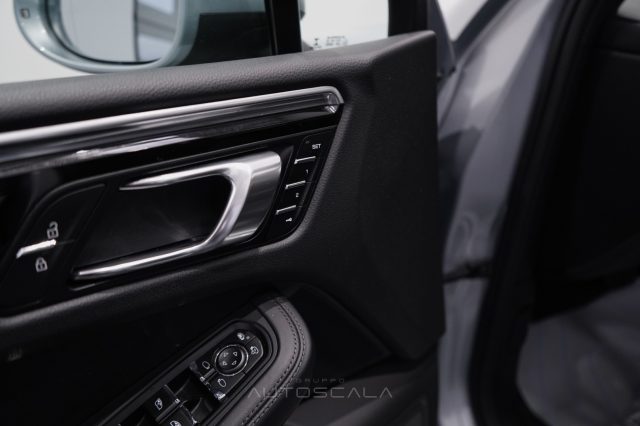 PORSCHE Macan usata, con Cruise Control