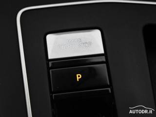 VOLKSWAGEN Golf Variant usata, con Volante multifunzione