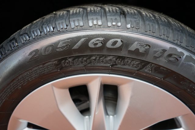SKODA Octavia usata, con Monitoraggio pressione pneumatici