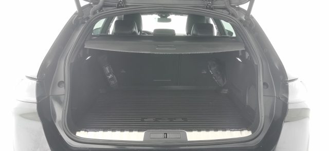 PEUGEOT 508 usata, con Sensori di parcheggio anteriori
