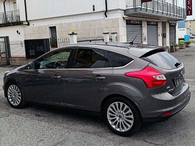 FORD Focus usata, con Specchietti laterali elettrici