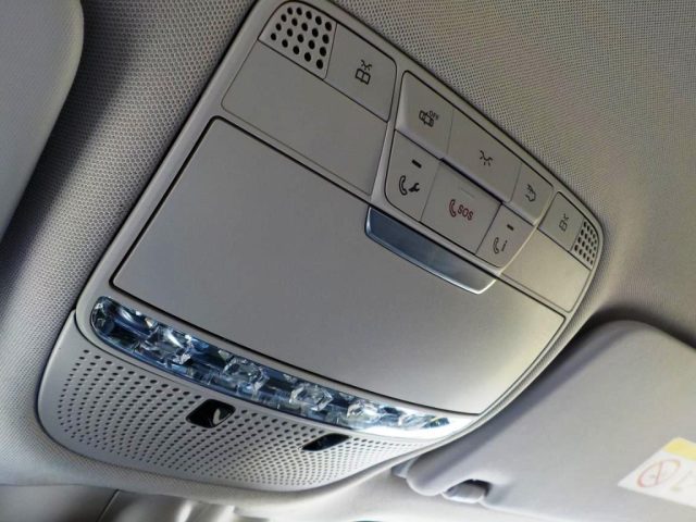 MERCEDES-BENZ GLC 220 usata, con Telecamera per parcheggio assistito