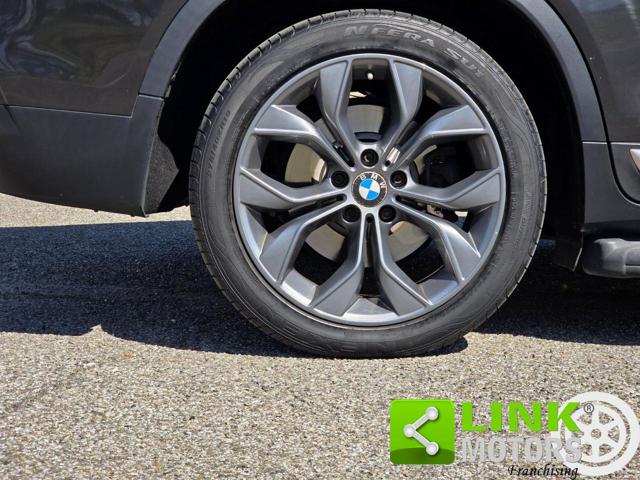 BMW X4 usata, con Sensori di parcheggio posteriori