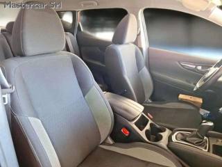 NISSAN Qashqai usata, con Boardcomputer
