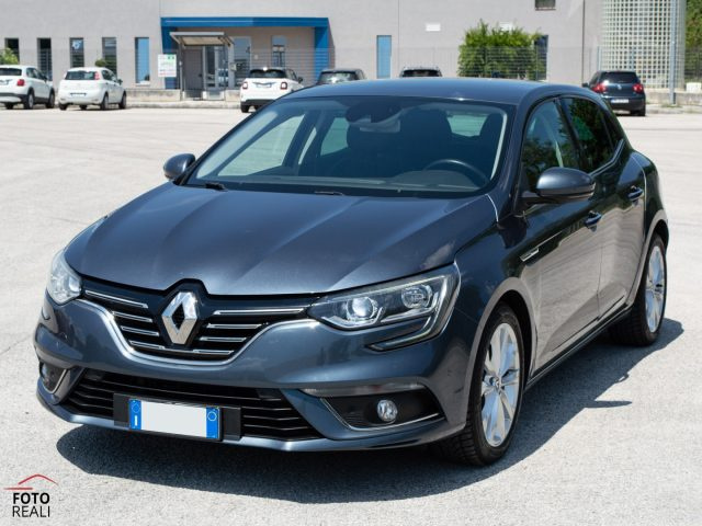 RENAULT Megane usata, con Airbag laterali