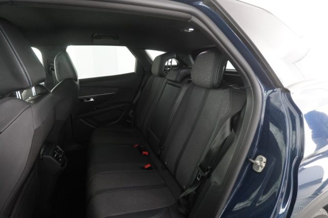 PEUGEOT 3008 usata 9