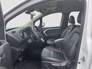 MERCEDES-BENZ CLA usata 9