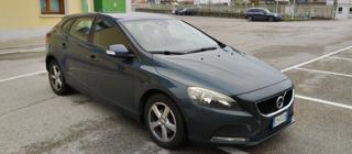 VOLVO V40 usata, con Autoradio
