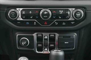 JEEP Wrangler usata, con Sedili riscaldati