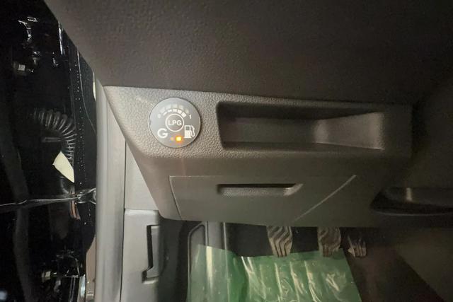 RENAULT Clio usata, con USB