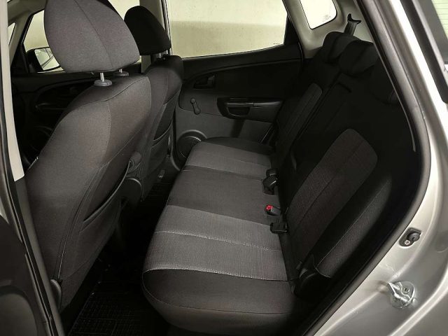 KIA Venga usata, con Fendinebbia