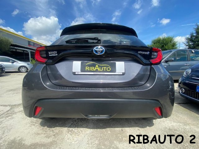 TOYOTA Yaris usata, con Autoradio