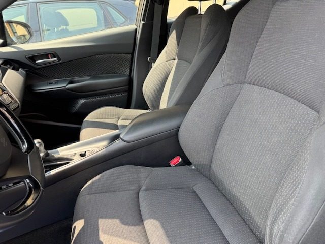 TOYOTA C-HR usata, con ESP