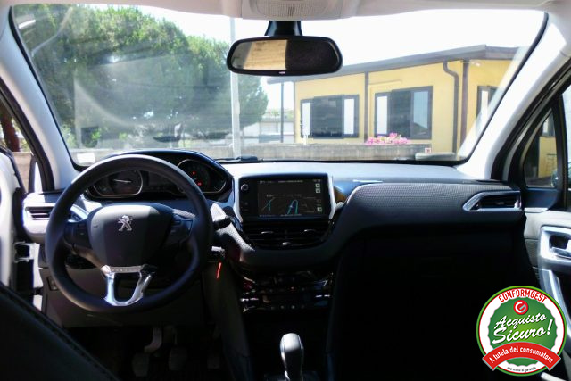 PEUGEOT 2008 usata, con Fendinebbia