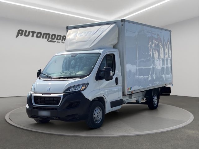 PEUGEOT Boxer usata, con ABS