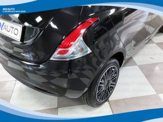 LANCIA Ypsilon usata, con Servosterzo